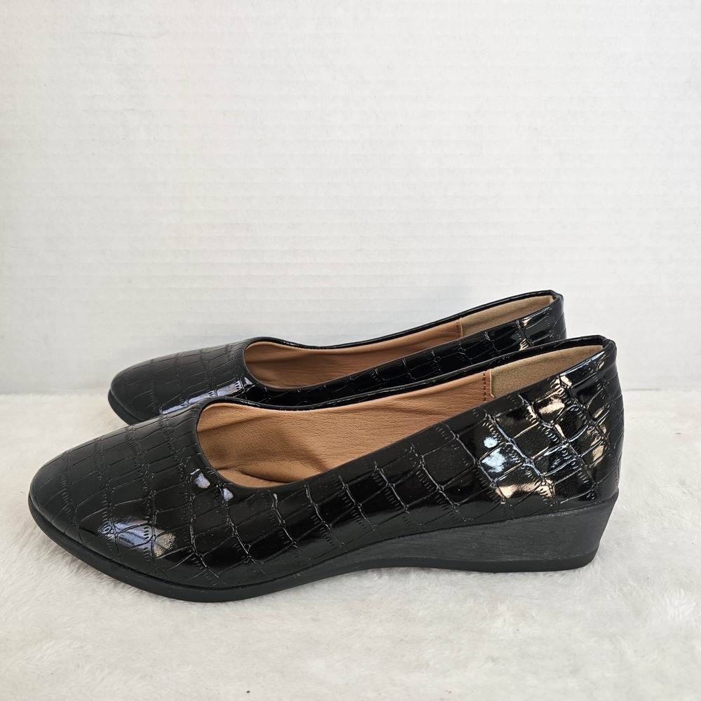 Love Brand Crocodile Pattern Black Size 11 US 42 EU Wedge Heels